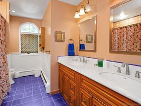 185 Haviland Road, Stamford CT 06903