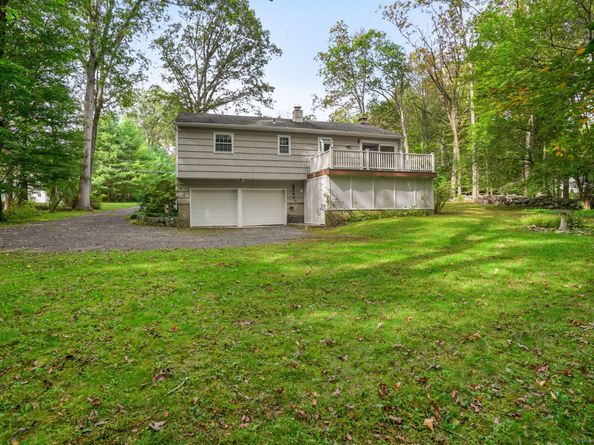 28 Forest Drive, Ridgefield CT 06877