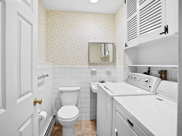 28 Forest Drive, Ridgefield CT 06877