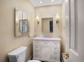 28 Forest Drive, Ridgefield CT 06877