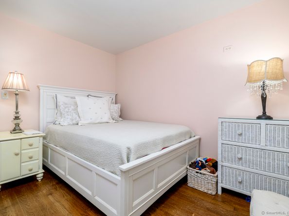 21 Parallel Street, Norwalk CT 06850