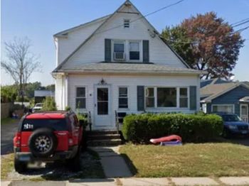 6 Depinedo Avenue