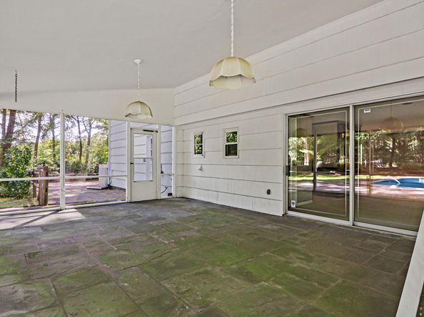 8 Live Oak Road, Norwalk CT 06851