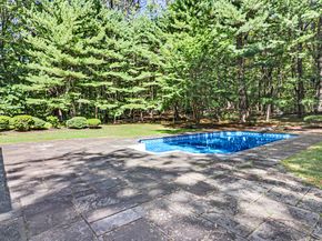 8 Live Oak Road, Norwalk CT 06851