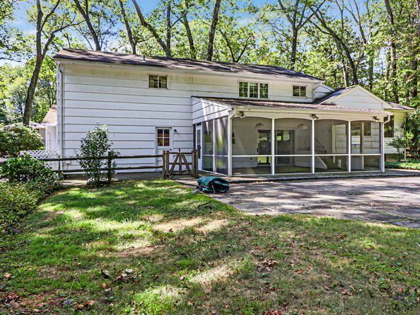 8 Live Oak Road, Norwalk CT 06851