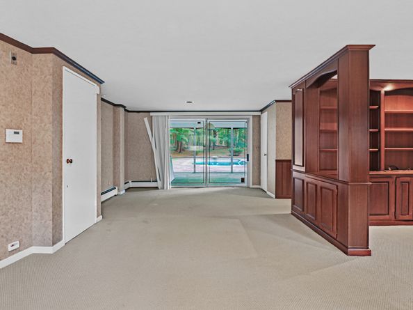 8 Live Oak Road, Norwalk CT 06851