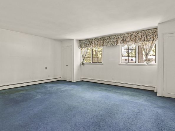 8 Live Oak Road, Norwalk CT 06851