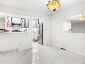 2445 Park Avenue APT 23, Bridgeport CT 06604