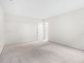 2445 Park Avenue APT 23, Bridgeport CT 06604