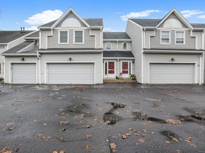 2445 Park Avenue APT 23, Bridgeport CT 06604
