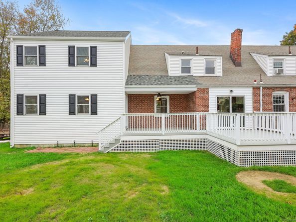 516 Valley Road, Stratford CT 06615