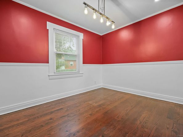 516 Valley Road, Stratford CT 06615