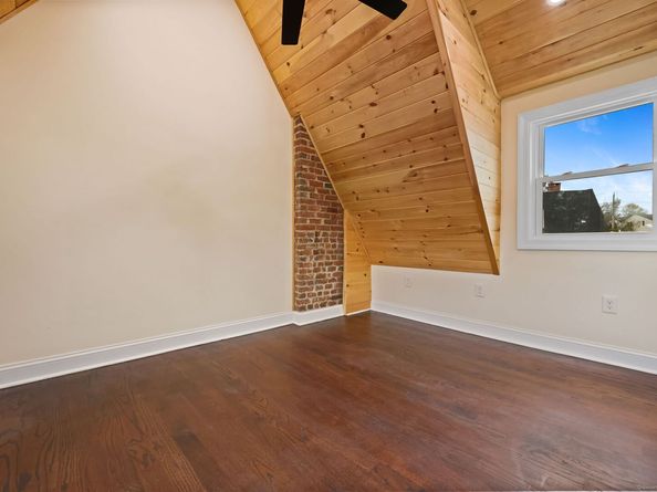 516 Valley Road, Stratford CT 06615