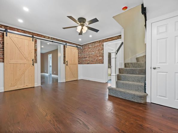 516 Valley Road, Stratford CT 06615