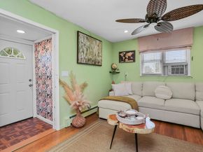 19 Waverly Place, Stamford CT 06902