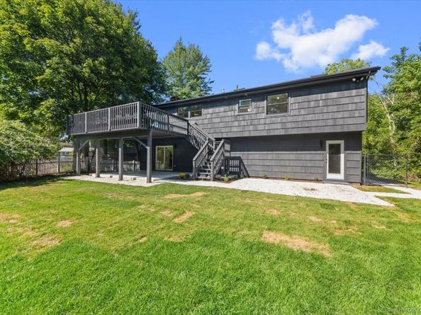 115 Mayfair Road, Fairfield CT 06824