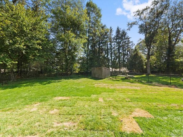 115 Mayfair Road, Fairfield CT 06824