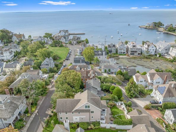 15 Yarmouth Road, Norwalk CT 06853