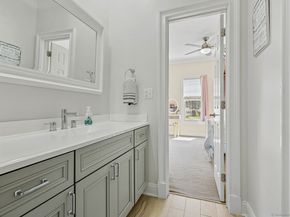 305 S Gate Lane, Fairfield CT 06890