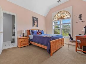 305 S Gate Lane, Fairfield CT 06890