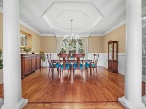 305 S Gate Lane, Fairfield CT 06890