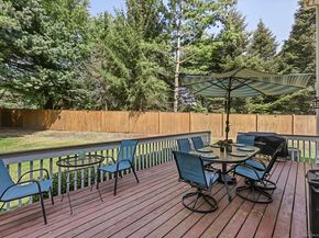 305 S Gate Lane, Fairfield CT 06890