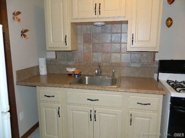 33 Payne Road, Bethel CT 06801
