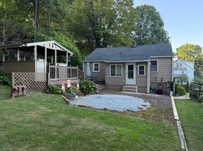 2 Congress Avenue, Shelton CT 06484