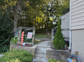 2 Congress Avenue, Shelton CT 06484