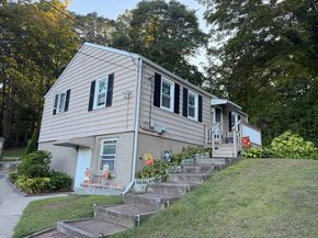 2 Congress Avenue, Shelton CT 06484