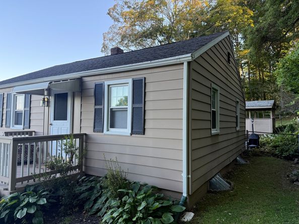 2 Congress Avenue, Shelton CT 06484