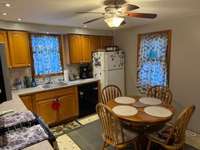 2 Congress Avenue, Shelton CT 06484