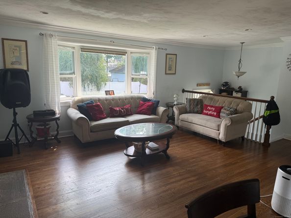 6 Plumley Circle, Norwalk CT 06851