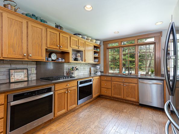 1115 Monroe Turnpike, Monroe CT 06468