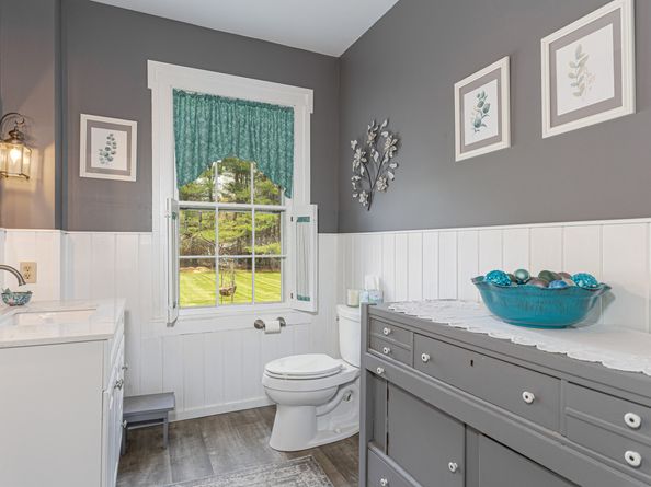 1115 Monroe Turnpike, Monroe CT 06468