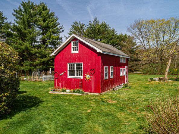 1115 Monroe Turnpike, Monroe CT 06468
