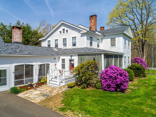 1115 Monroe Turnpike, Monroe CT 06468