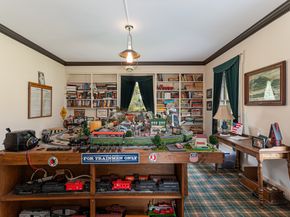 1115 Monroe Turnpike, Monroe CT 06468