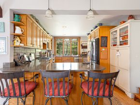 1115 Monroe Turnpike, Monroe CT 06468