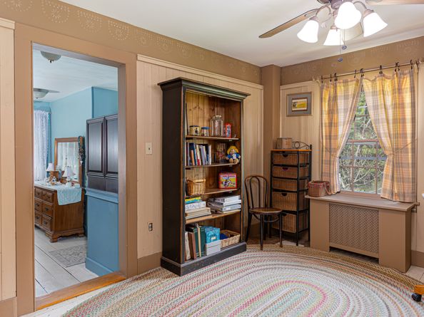 1115 Monroe Turnpike, Monroe CT 06468