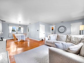 4 Soundview Avenue, Trumbull CT 06611