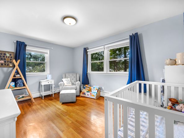 4 Soundview Avenue, Trumbull CT 06611
