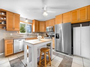 4 Soundview Avenue, Trumbull CT 06611