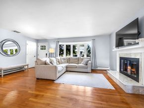 4 Soundview Avenue, Trumbull CT 06611