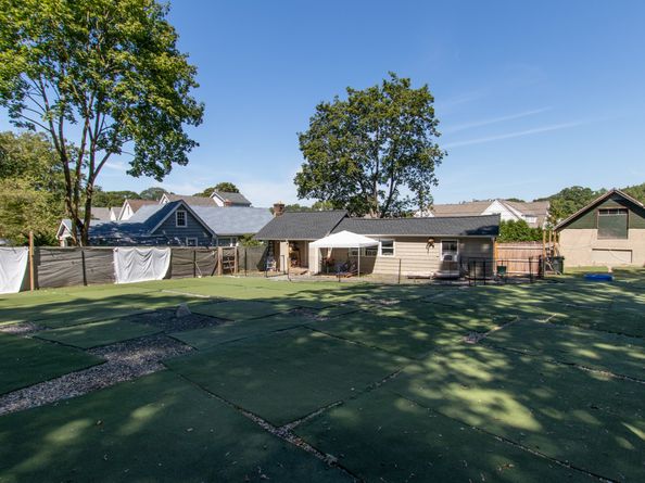 41 Wakemore Street, Darien CT 06820
