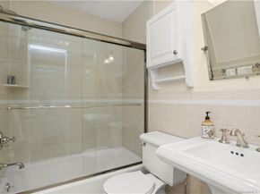 51 Glendale Road, Stamford CT 06906