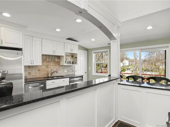 51 Glendale Road, Stamford CT 06906