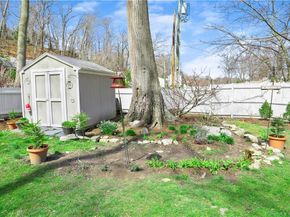 51 Glendale Road, Stamford CT 06906