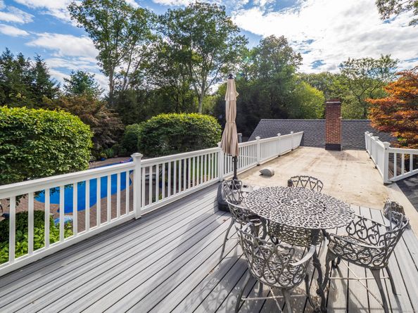 9 Singing Woods Road, Norwalk CT 06850