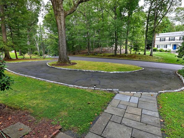 125 Saddle Hill Road, Stamford CT 06903